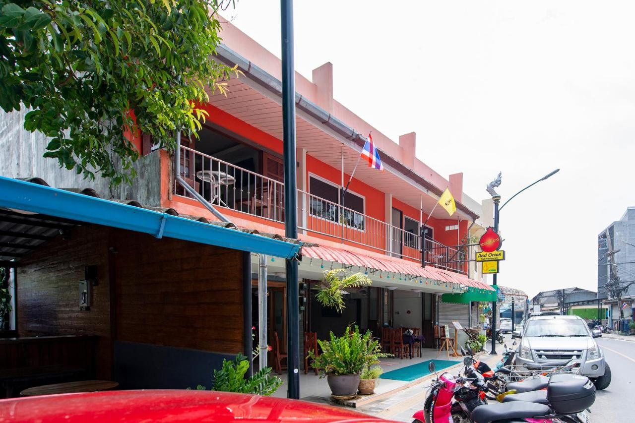 Hotel Oyo 328 Onion House Kata Beach  Zewnętrze zdjęcie