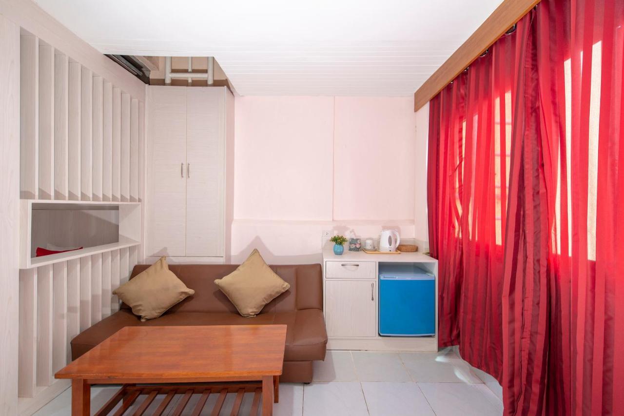 Hotel Oyo 328 Onion House Kata Beach  Zewnętrze zdjęcie