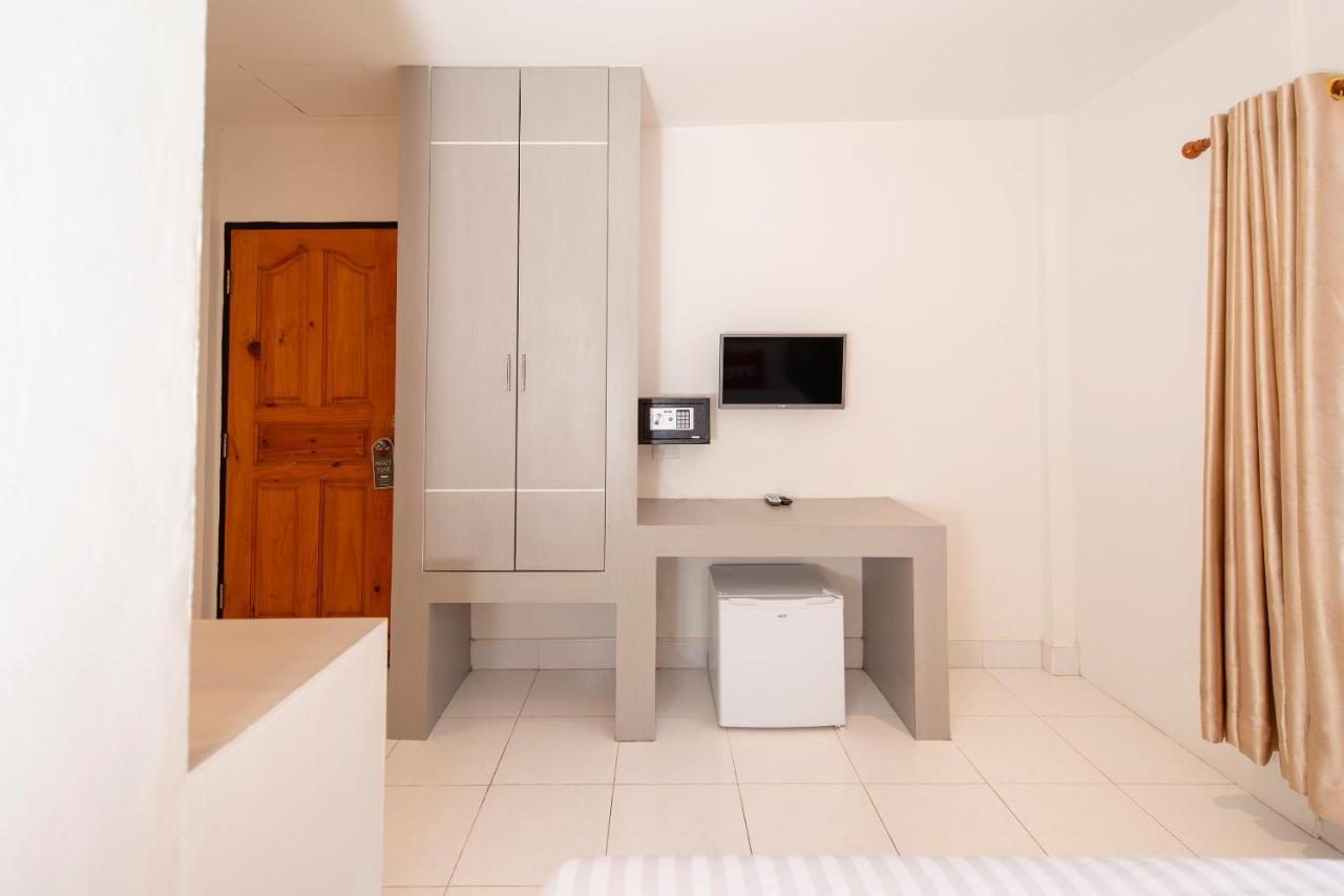 Hotel Oyo 328 Onion House Kata Beach  Zewnętrze zdjęcie